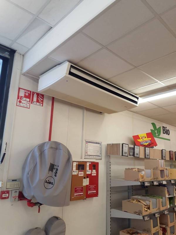 Idéal pour les grands espaces : le plafonnier