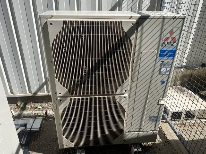 Quelle est la fréquence recommandée pour l'entretien d'une climatisation Mitsubishi à Lyon ?