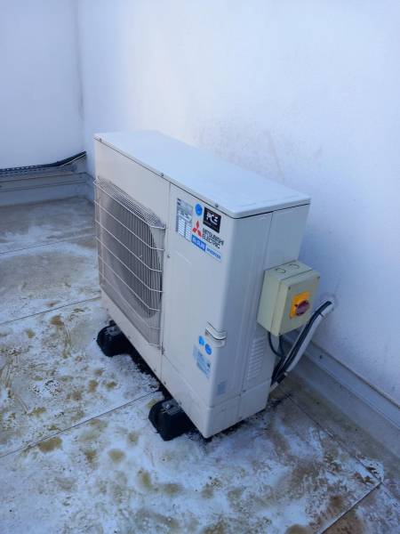 Mon climatiseur Mitsubishi ne refroidit et ne chauffe plus, que faire ?