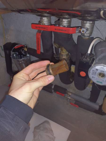 Entretien régulier de la pompe à chaleur : les gestes essentiels